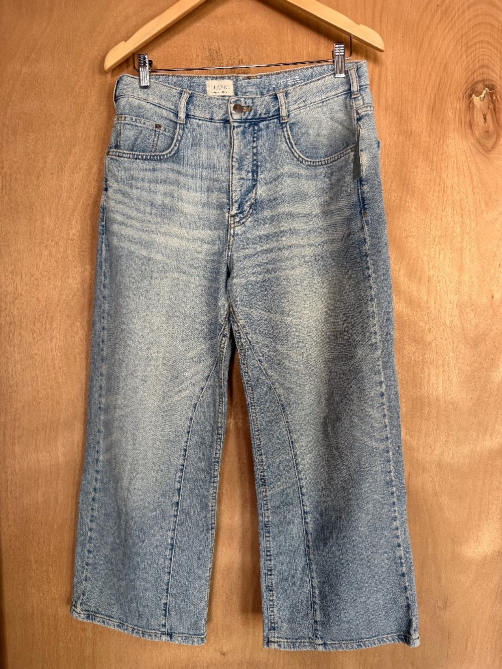 Anthropologie Ellis Tapered Barrel Jeans by Pilcro - NWT